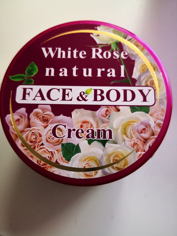 White Rose Natural face and Bodycream
