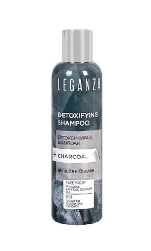 Detoxifyng Shampoo mit Aktivkohle